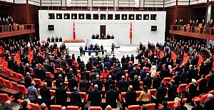 Artık, Öğretmenlik Mesleğinin de bir kanunu var... Öğretmenlik Meslek Kanunu TBMM'de onaylandı